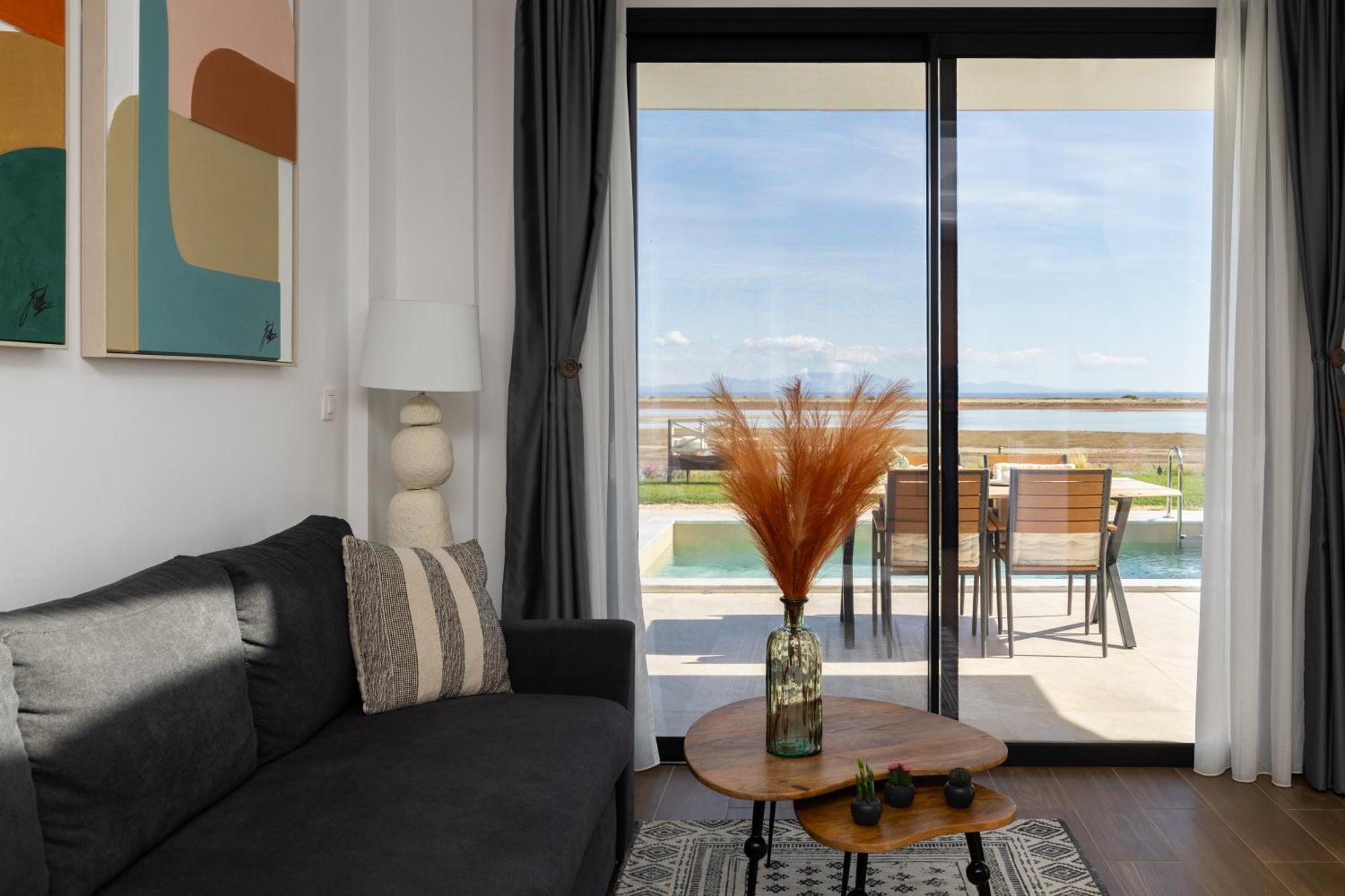 Flamingo View Suites & Villas Nea Poteidaia Luaran gambar